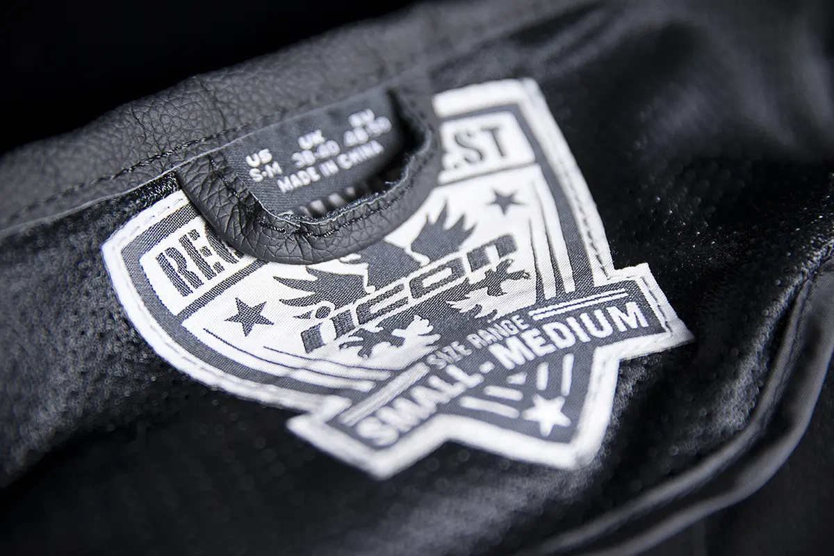 Icon Regulator™ D3o® Vest 3
