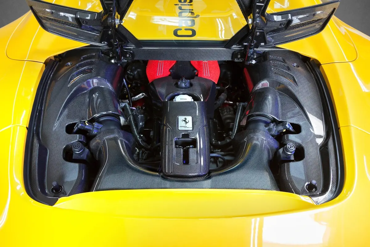 Capristo Carbon Fiber Engine Side Covers - Ferrari 488 Gts / Pista Spider 1