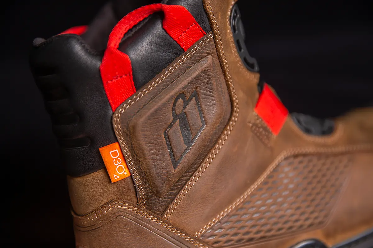 Icon Stormhawk Boots 18