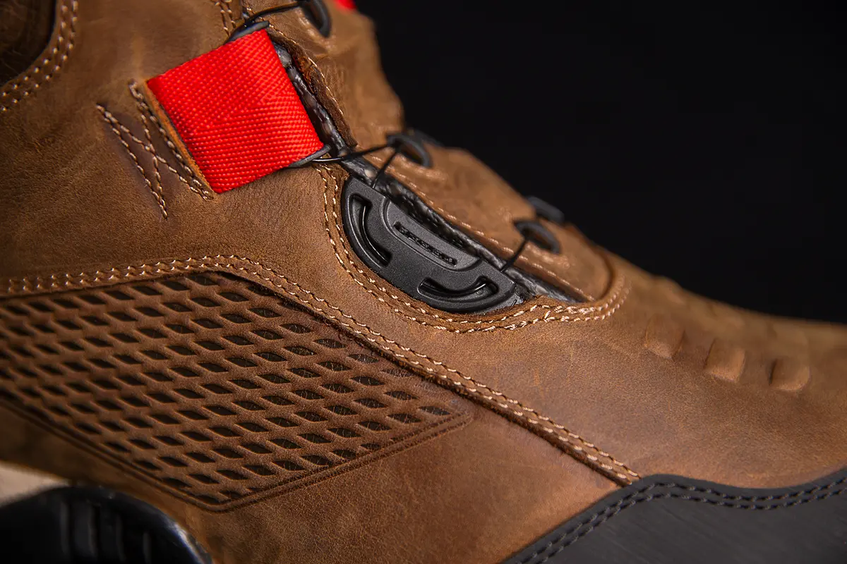 Icon Stormhawk Boots 6