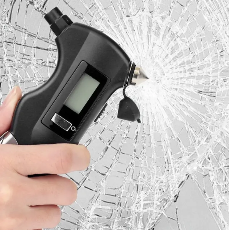 Digital Tire Pressure Gauge With Flashlight 2
