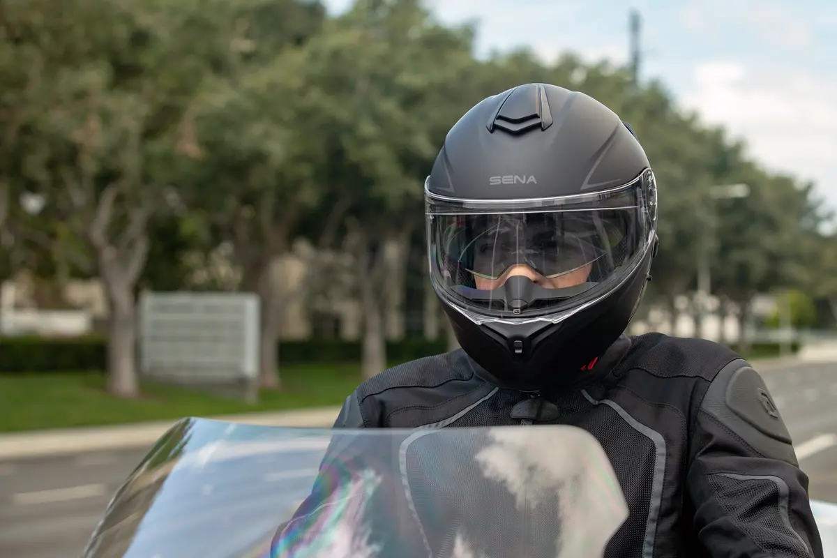 Sena Outrush R Helmet 8