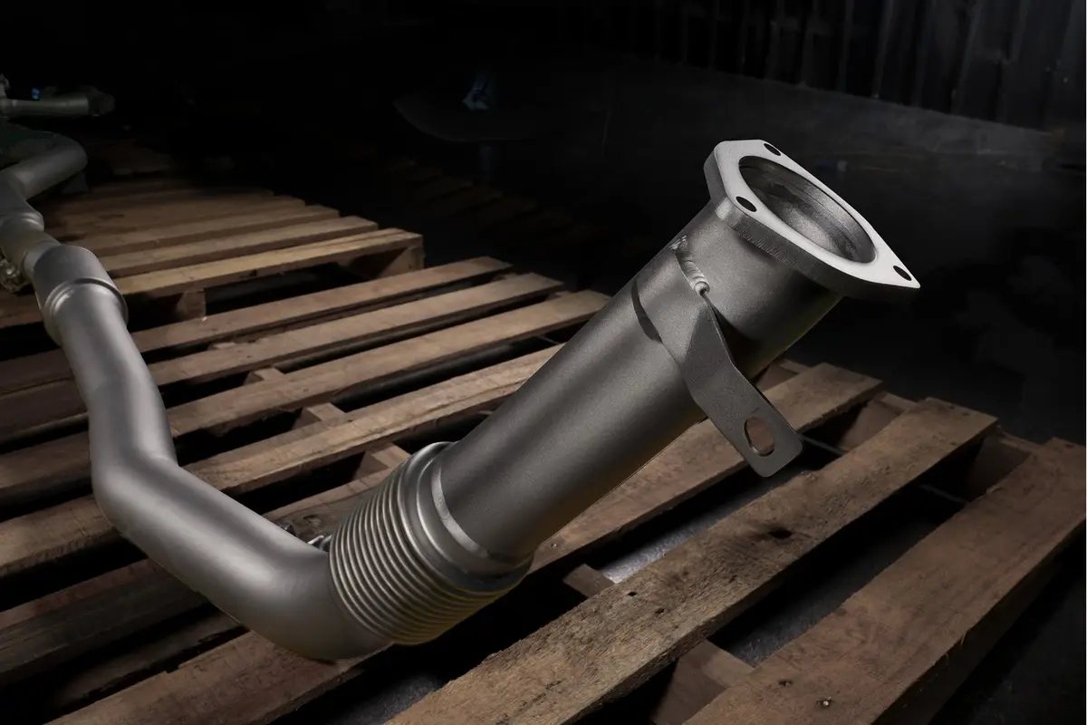 Fi Exhaust Front Pipe + Mid Y-Pipe + Valvetronic Titanium Muffler + Quad Titanium Tips With Carbon Fiber + Fi Pro App Remote (Obdii) - Porsche 9Ya.1/ 9Ya.2 Cayenne 3.0T 2018-Up (Titanium Signature Series) 1