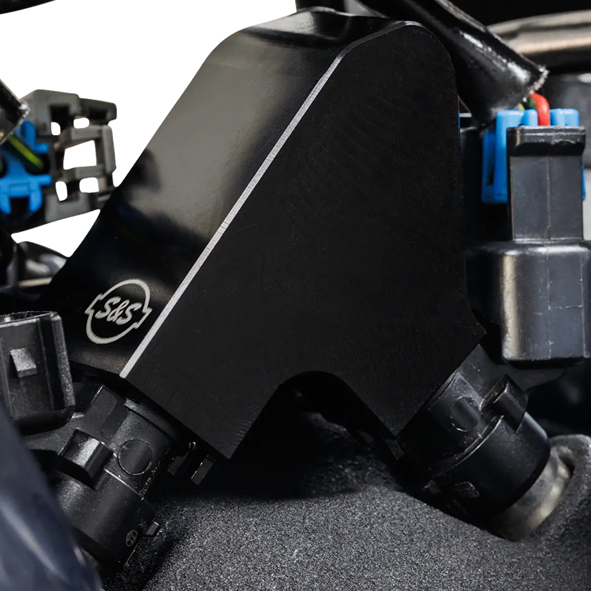 S&S Cycle Replacement Fuel Rail Kit - Black - M8 Softail 160-0287 2