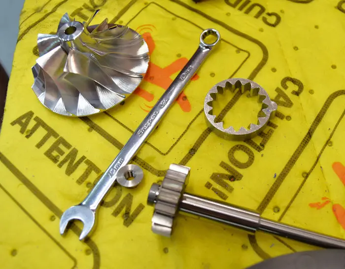 Impeller Shaft Holding Tool Yam 2