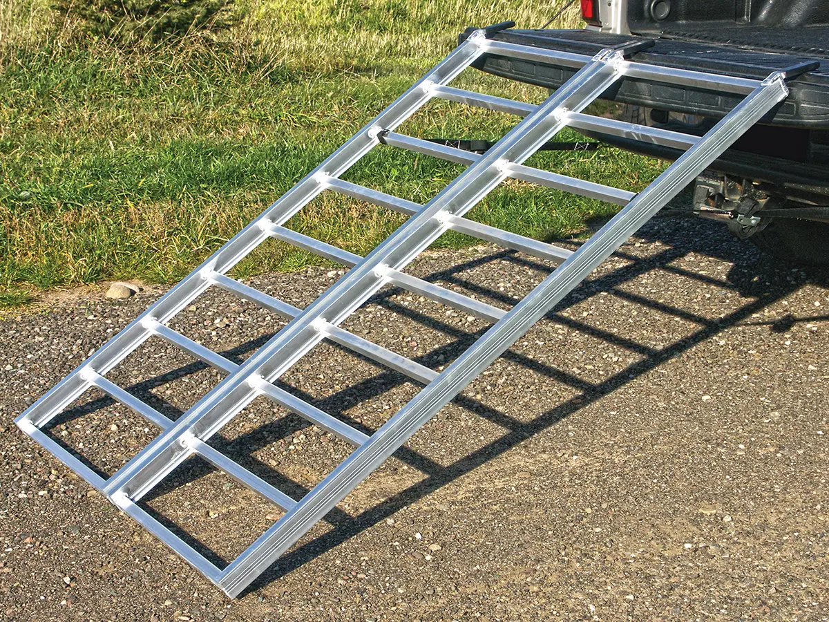 Yutrax Bi-Fold Ramp - 48" X 69" Tx102 1