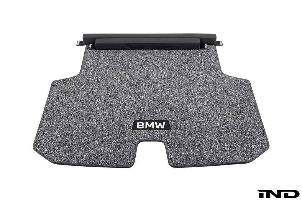 Genuine Bmw Reversible Carpet & Rubber Trunk Mat Cargo Liner - G99 M5 Touring 1