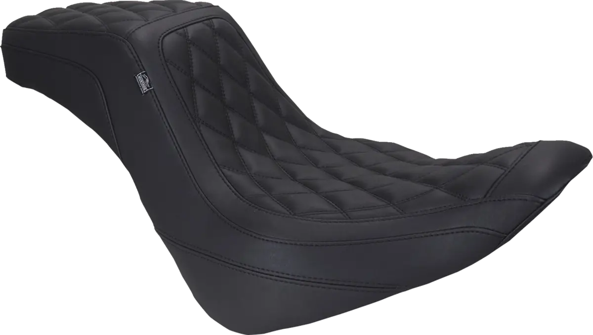 Mustang Squareback Seat - Double Diamond - Fl/Fx '18-'25 78808 1