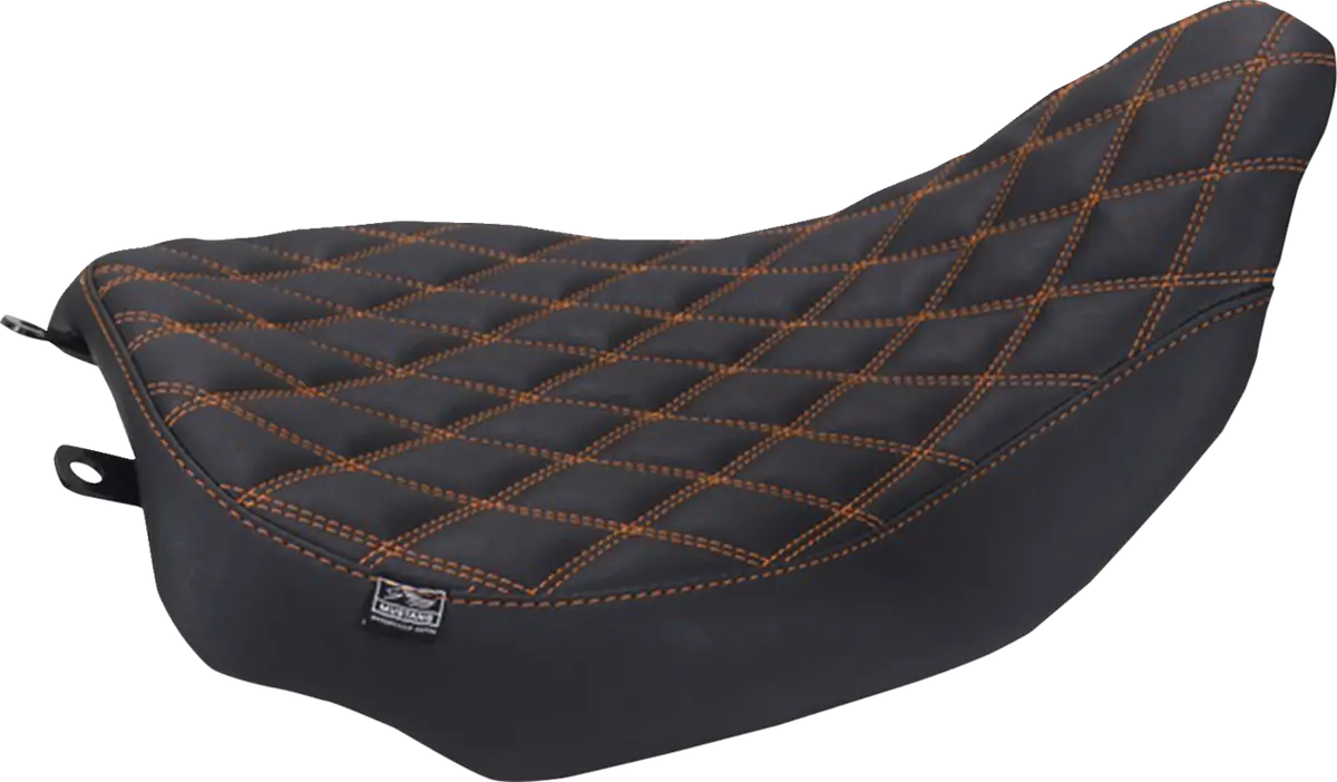 Mustang Runaround™ Solo Seat - Double Diamond - Mandarin Orange Stitch - Flt/Flh '23-'25 88020Mo 1