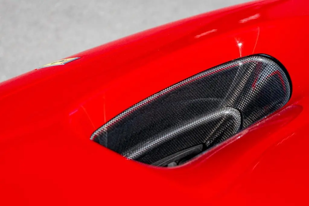 Capristo Carbon Fiber Front Air Vent Set - Ferrari F8 1