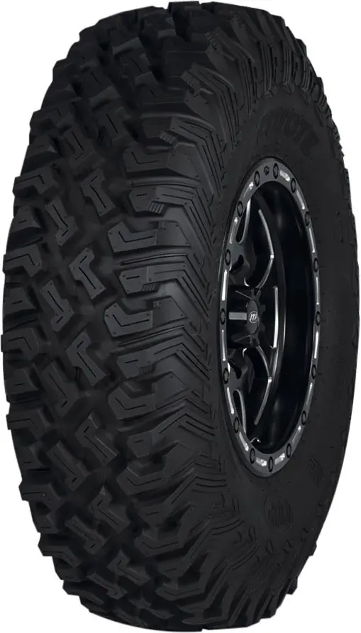 Tire Coyote Radial 8