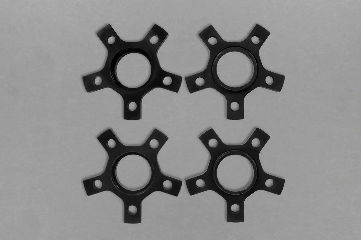 Capristo Wheel Spacers 11Mm Front / 17Mm Rear (Star Shape) With Titanium Wheel Bolts - Ferrari Portofino 1
