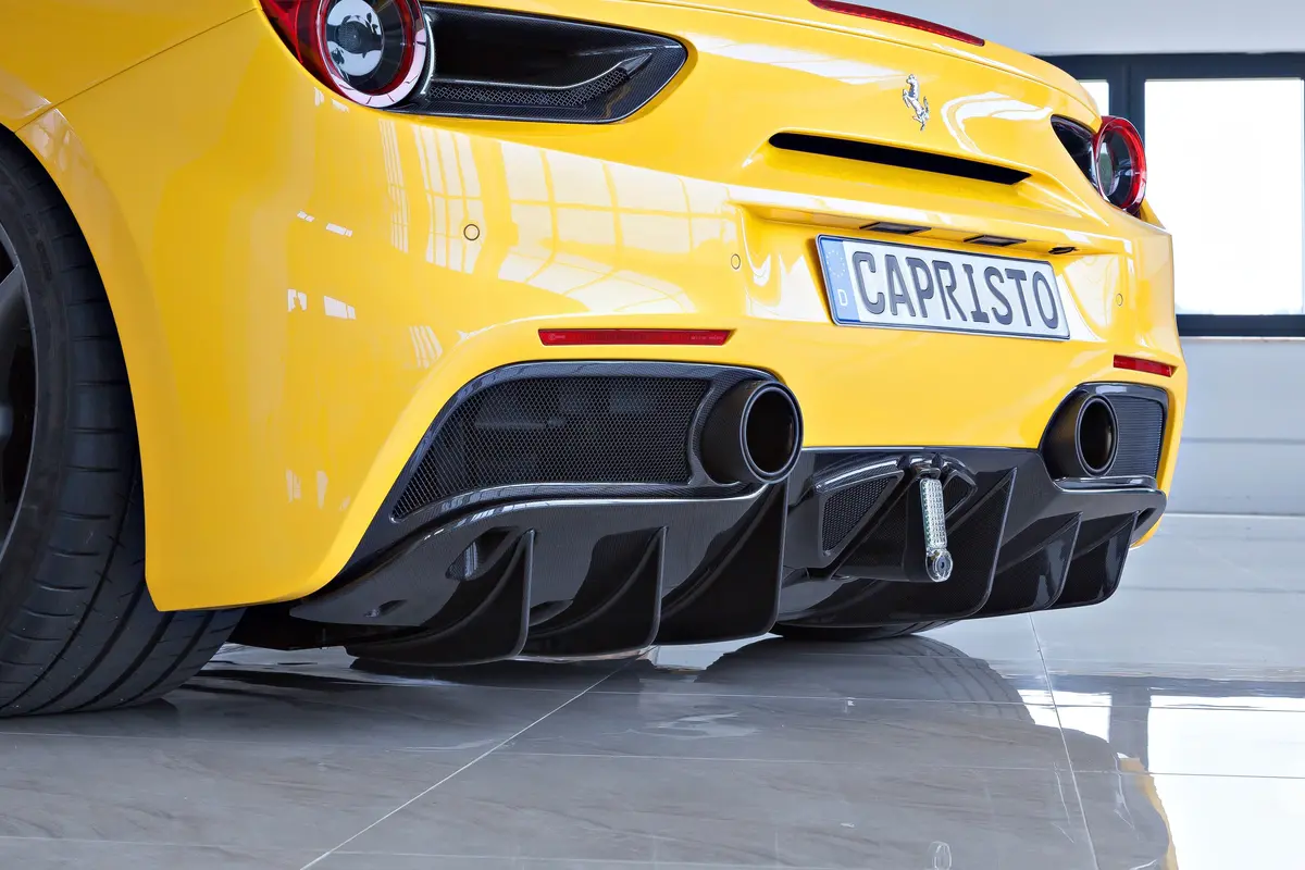 Capristo Carbon Fiber Rear Diffuser - Ferrari 488 1