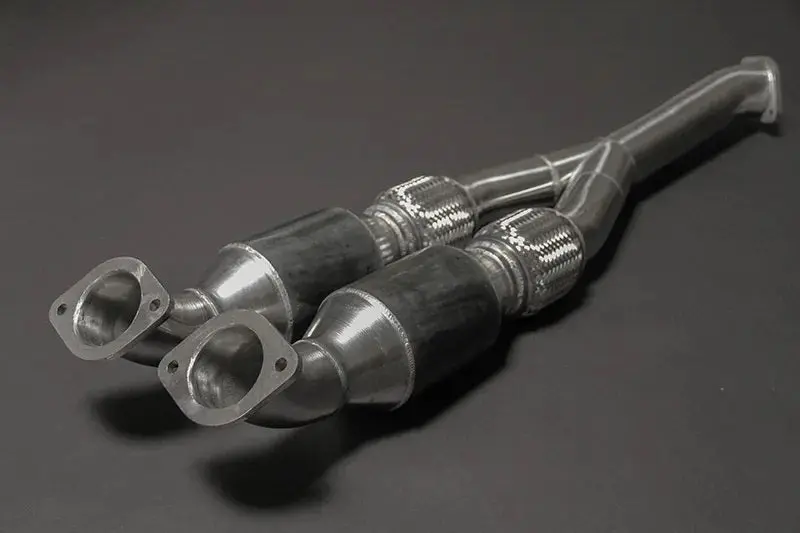 Capristo Center Silencer Replacement (Y-Pipe) With High Flow Secondary Cat - Nissan Gtr Mk3/4/Nismo 1