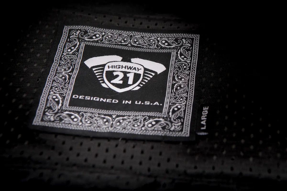 Iron Sights Club Vest 6