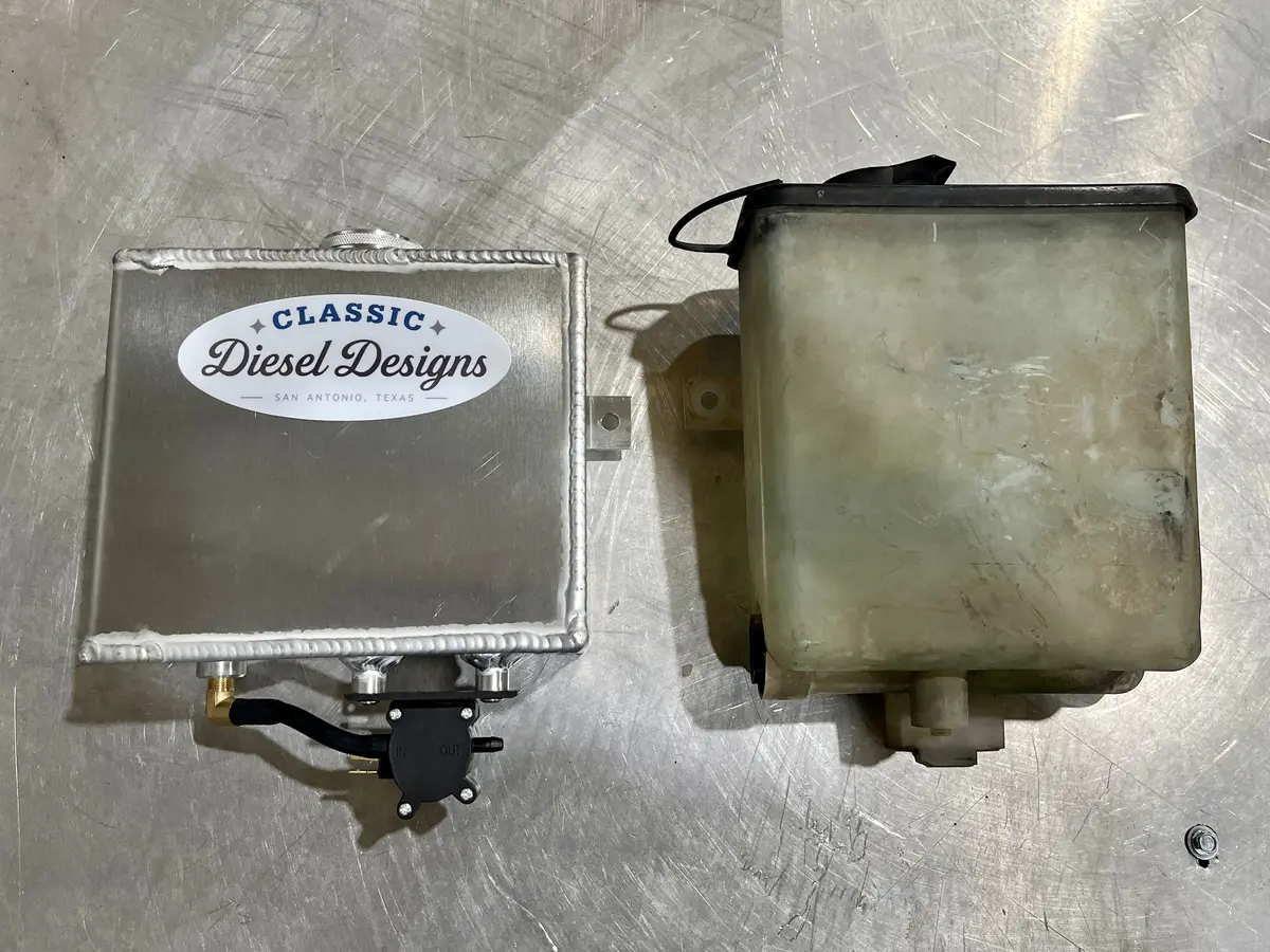 6.9/7.3 Idi Aluminum Windshield Washer Reservoir 1