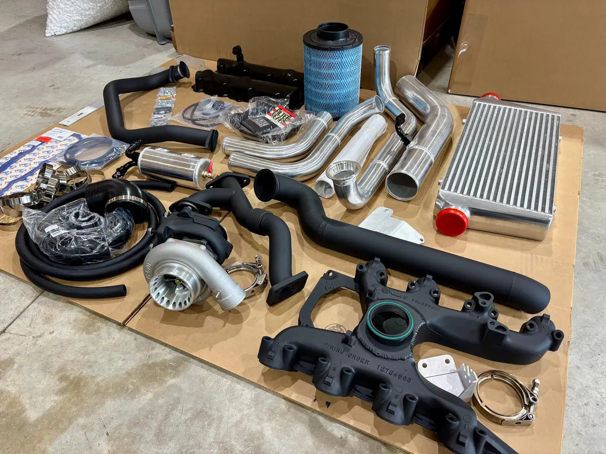 Cdd Stage 3 Intercooled Idi Turbo Kit 400Hp+ 1