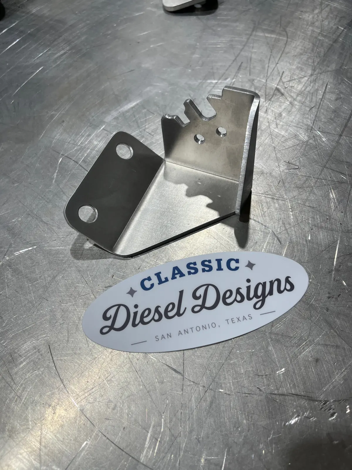 6.9/7.3 Idi Throttle Cable Bracket 1