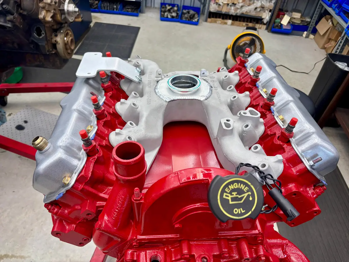Idi Valve Cover With -12 An Breather Ports 3