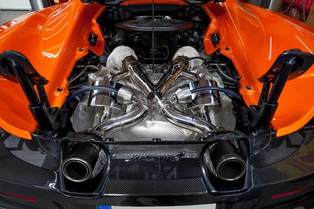 Capristo Valved Exhaust + Carbon Tips (Ces3) - Mclaren 675Lt 2