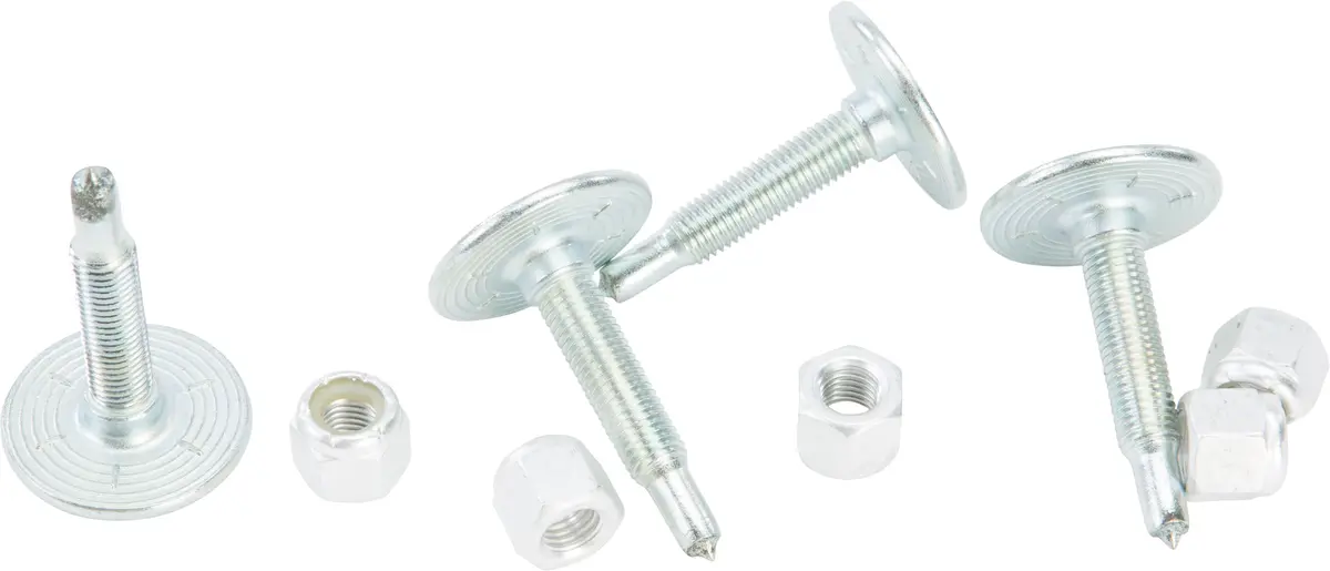 Grand Master Silver Studs 1.450" 84/Pk 1