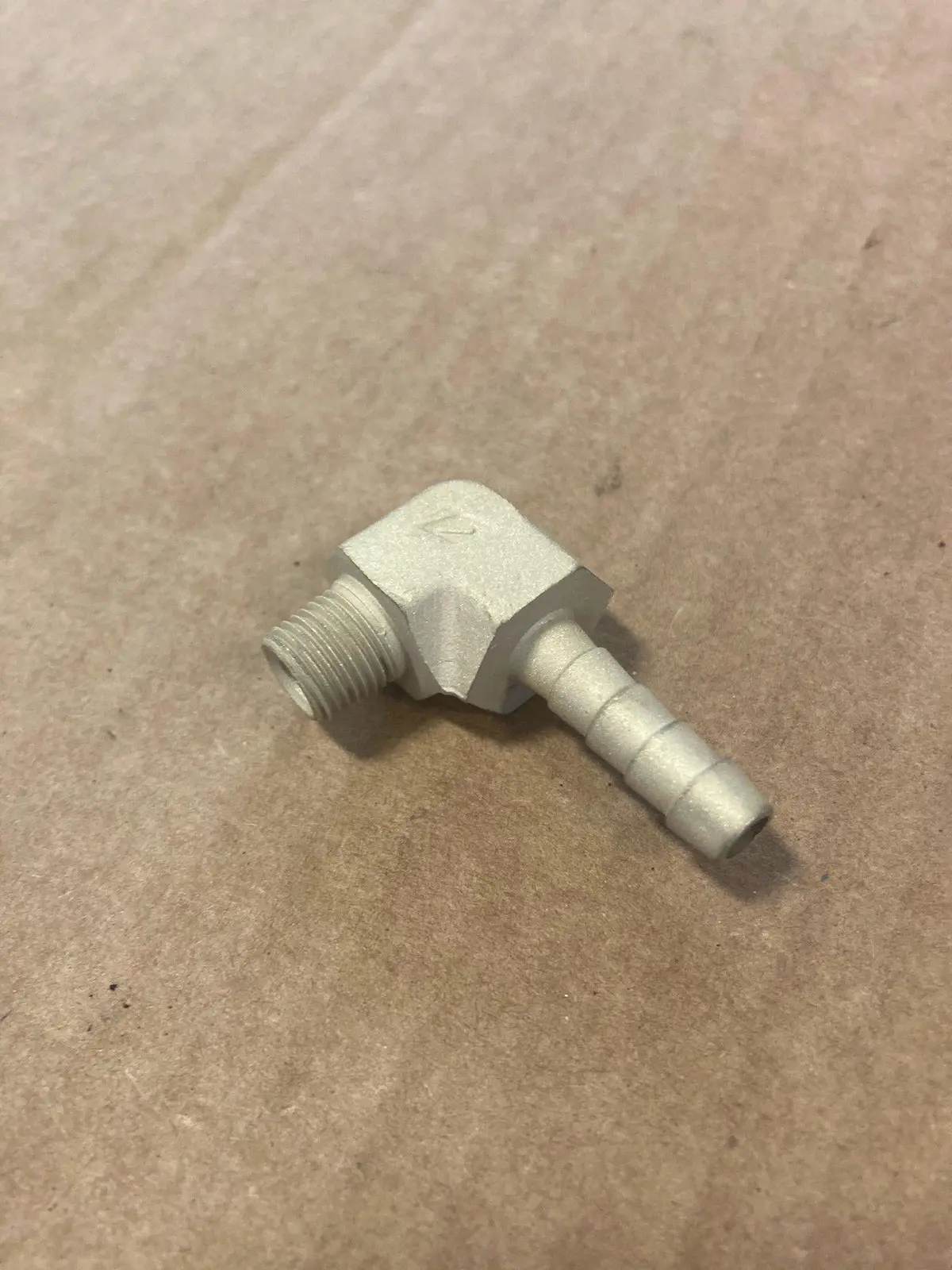 Db2 Injection Pump Return Fitting 1