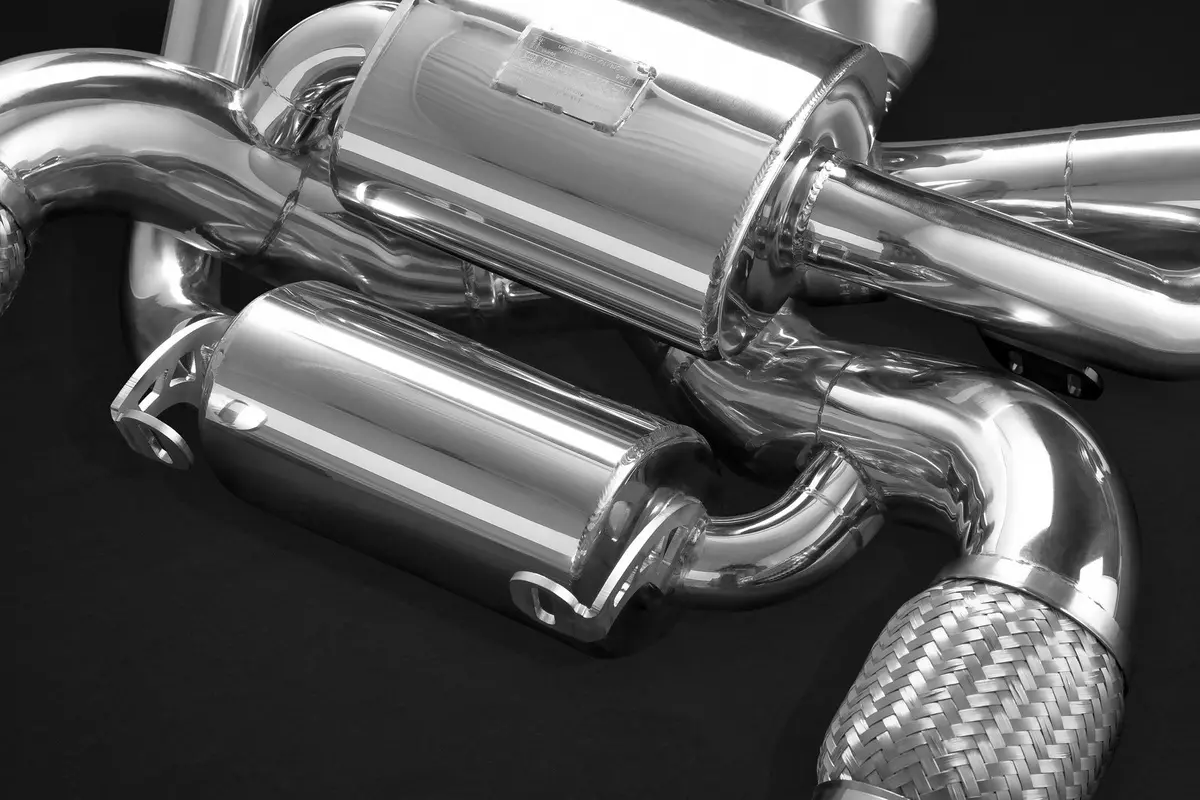 Capristo Valved Exhaust (Ces3) - Mclaren 720S 1