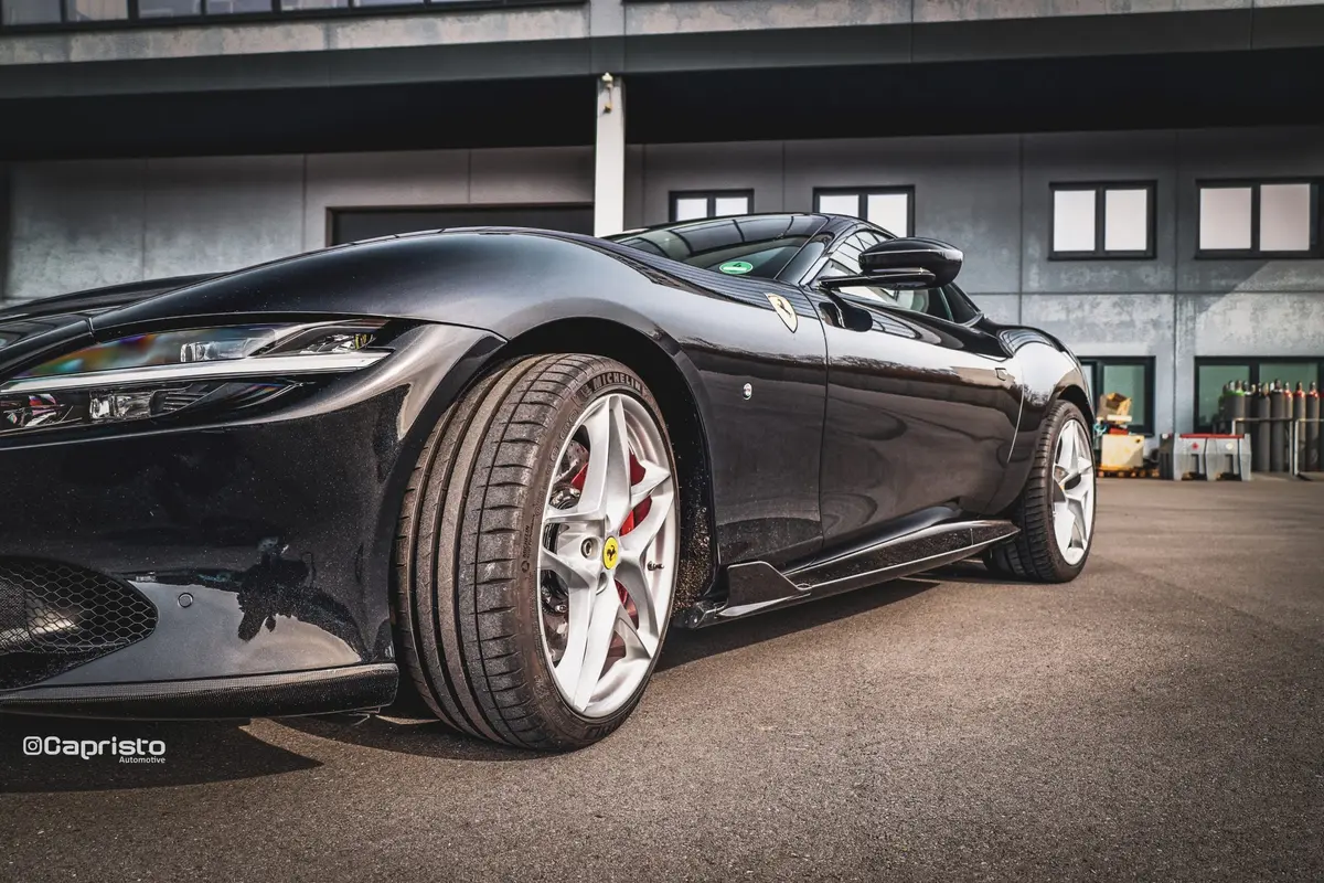 Capristo Carbon Fiber Side Skirts (Large Fin) - Ferrari Roma 1