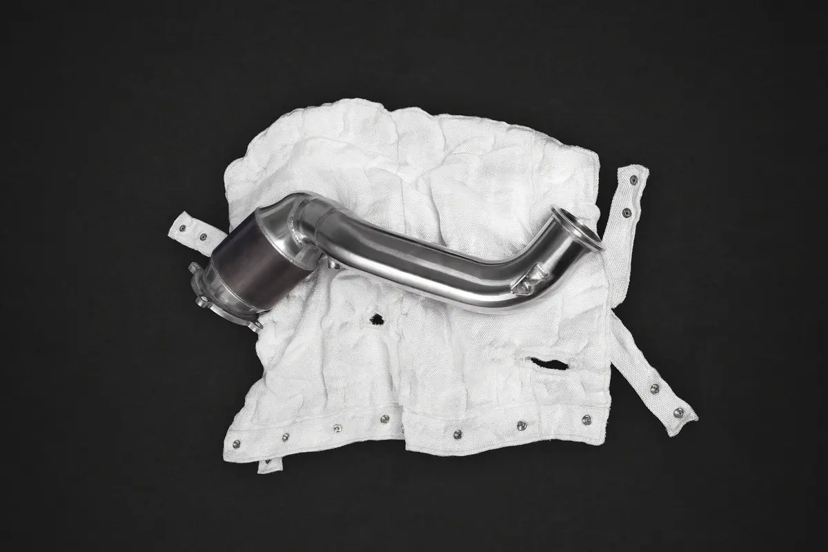 Capristo Sport Cat Downpipes + Heat Blankets - Mclaren 720S/ 765Lt 1