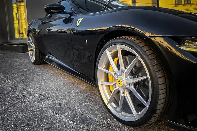 Capristo Carbon Fiber Side Skirts (Small Fin) - Ferrari Roma 1