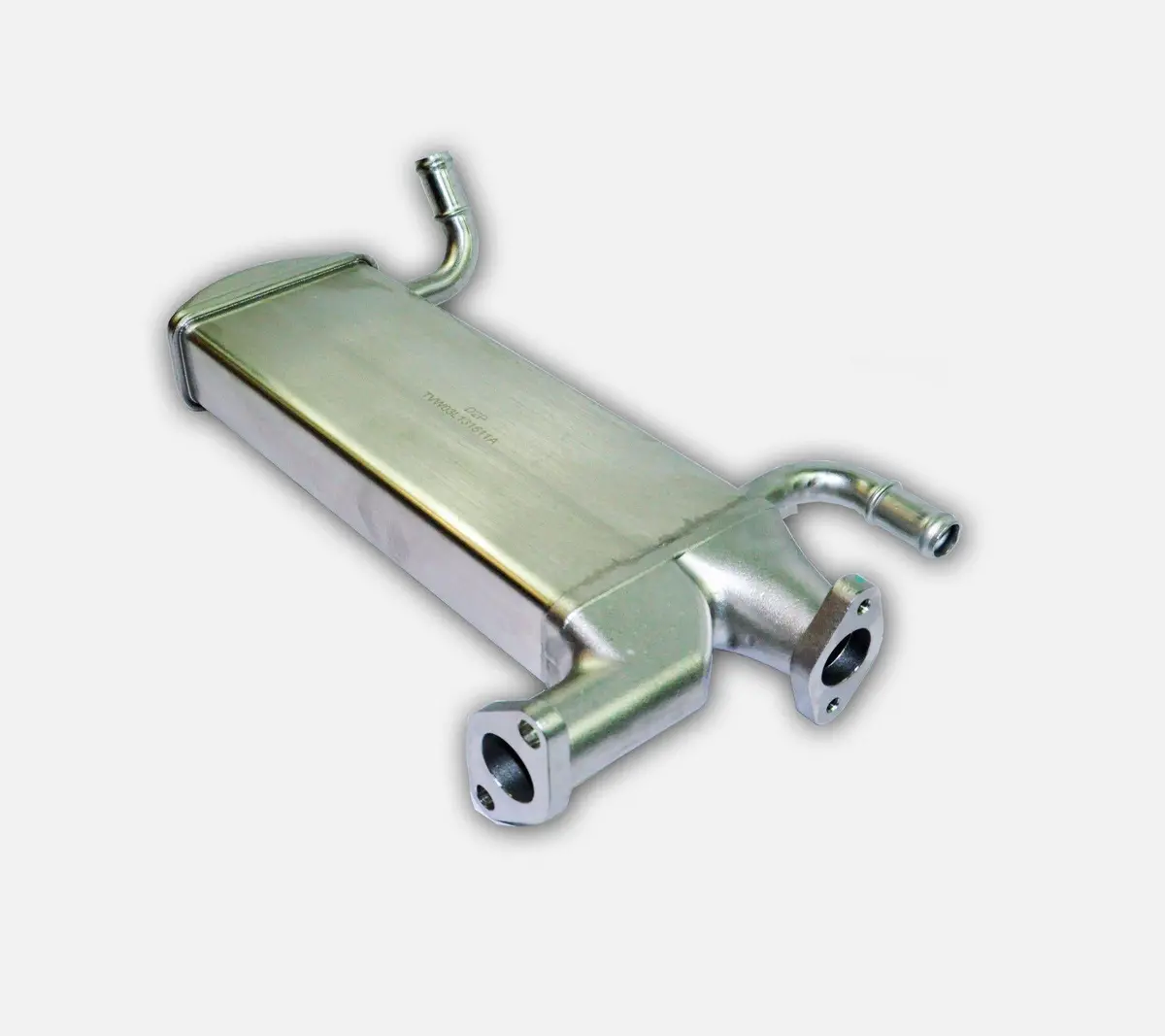 Egr Cooler (Water Cooled) For Vw: Amarok, Crafter 30-35, Crafter 30-50, 03L131511a 1