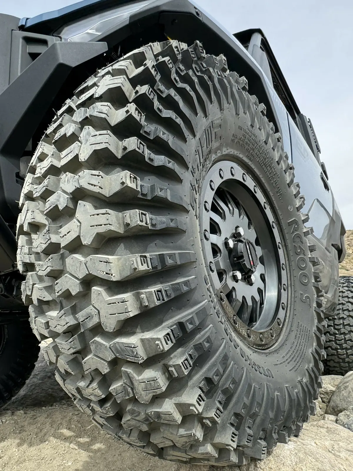 Tire Rc500s 37X10r15 2