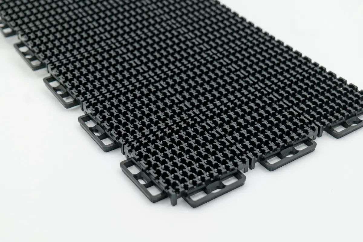 Protech Xt Flooring Traction Blk 8 Pc 1
