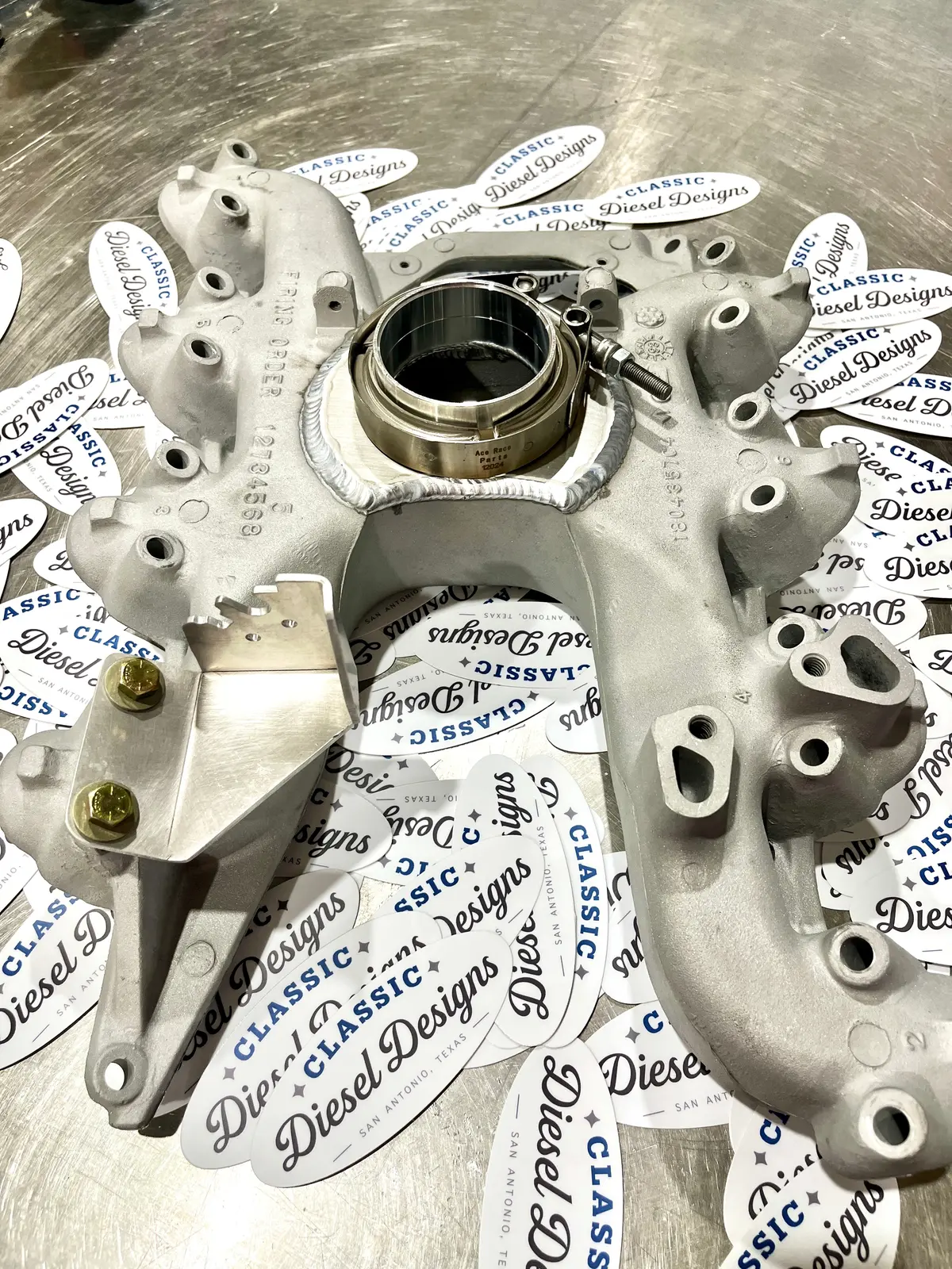 6.9/7.3 Idi V-Banded Intake Manifold 1