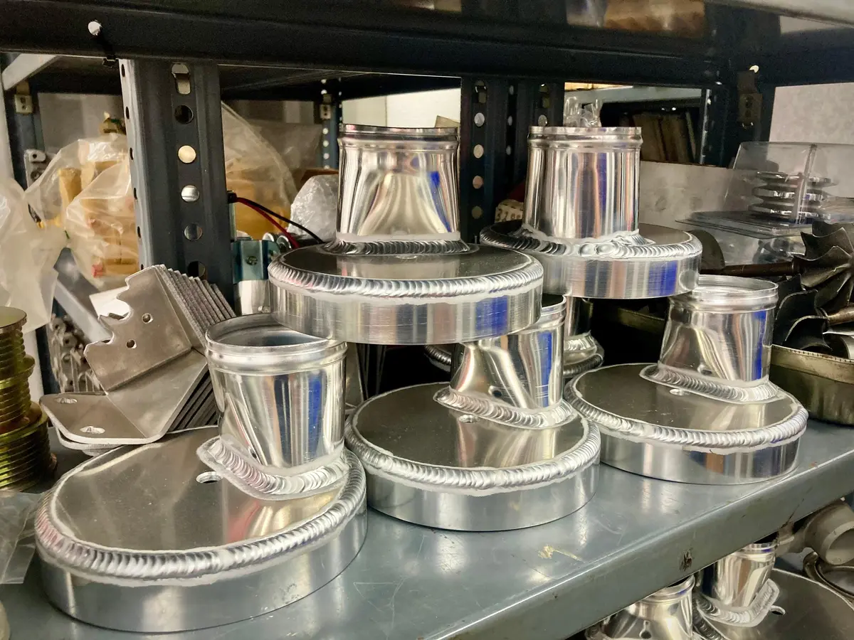 6.9/7.3 Idi Billet Low Profile Intake Hat 1
