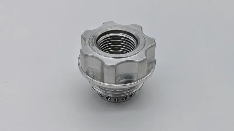 Granatelli Vented Oil Fill Cap – -10An Orb Female To -20An Male Thread, Natural Aluminum Finish 1