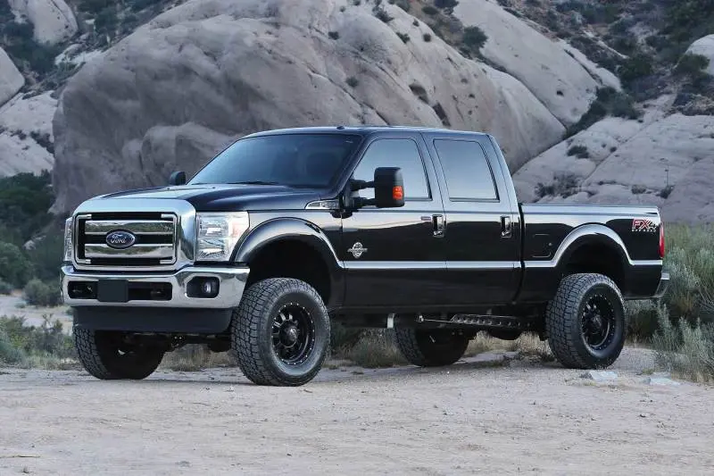 Fabtech 4-Inch 4-Link Lift System With Coilovers & Performance Shocks – Ford F-250/F-350 4Wd (2008–2016) 2